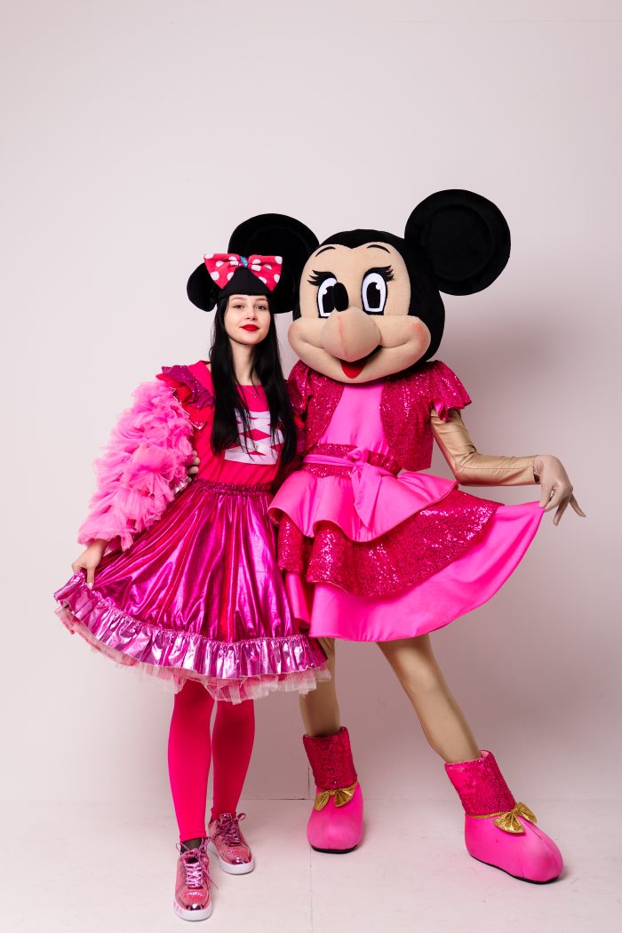 Păpușa Minnie Mouse - imagine 4